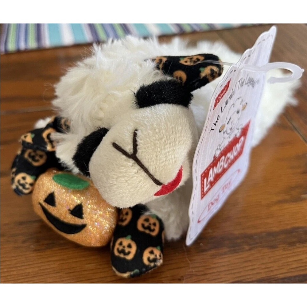 LAMB CHOP WITH PUMPKIN HALLOWEEN DOG TOY WITH SQUEAKERS 6" NWT HTF LAMBIE RARE